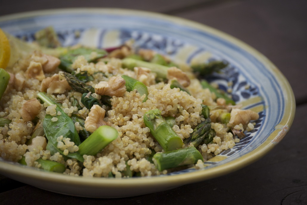 Spring Quinoa Salad with Asparagus, Spinach and Mint