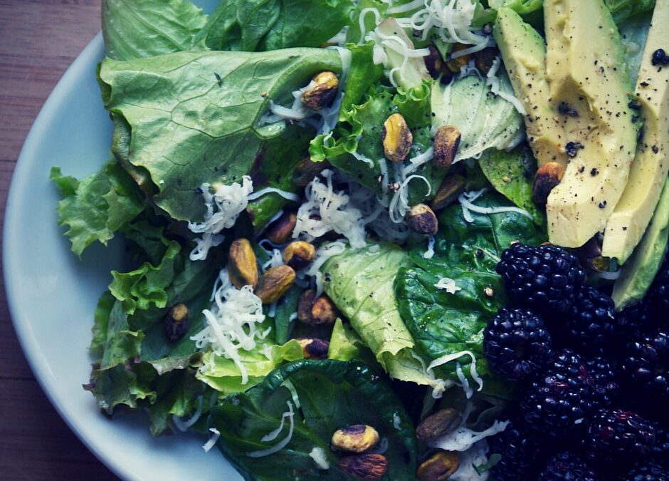 Blackberry Avocado Salad