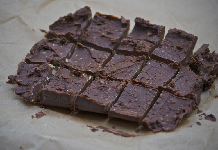 Chocolate Almond Freezer Fudge (absurdly delicious)