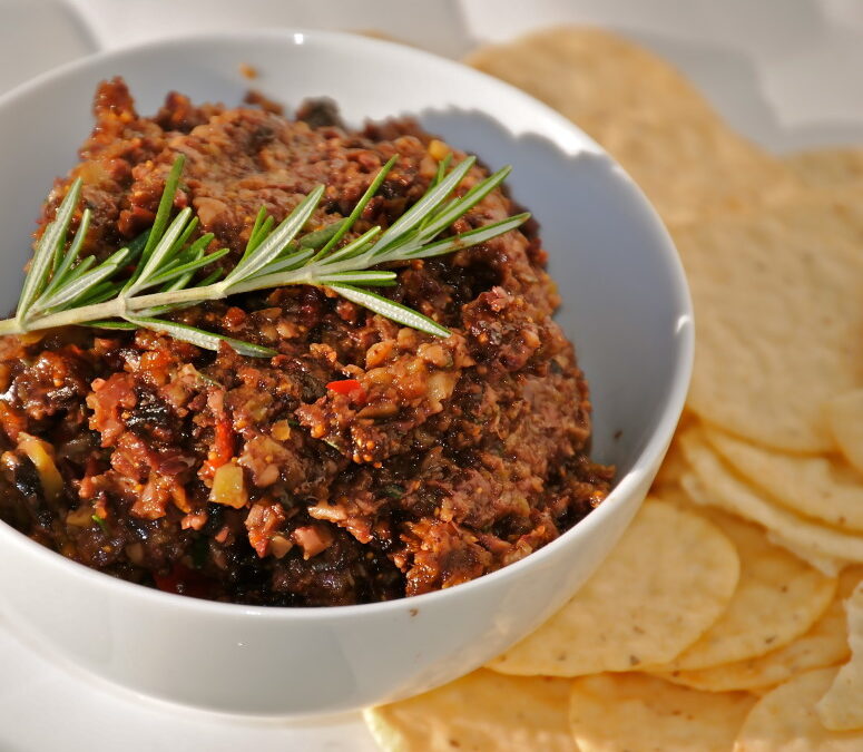 Fig + Olive Tapenade (it’s amazing)