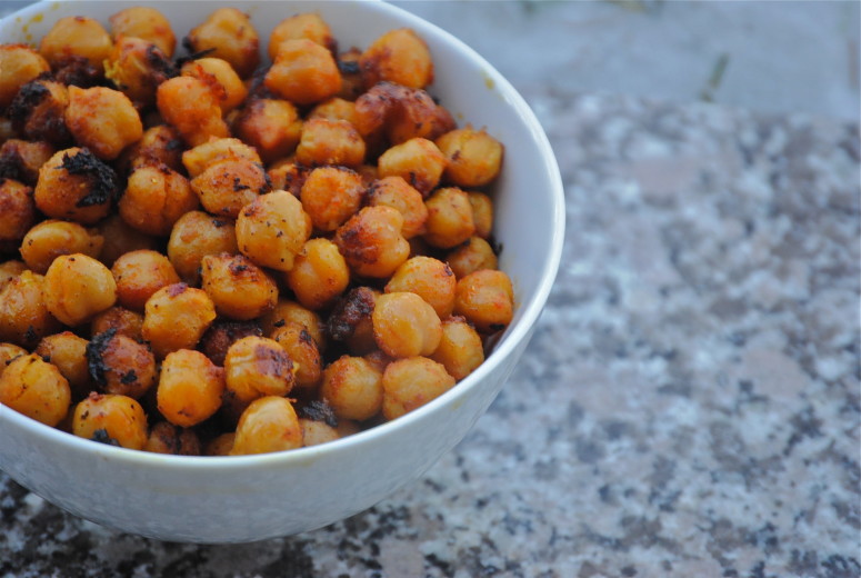 Sriracha Roasted Chickpeas