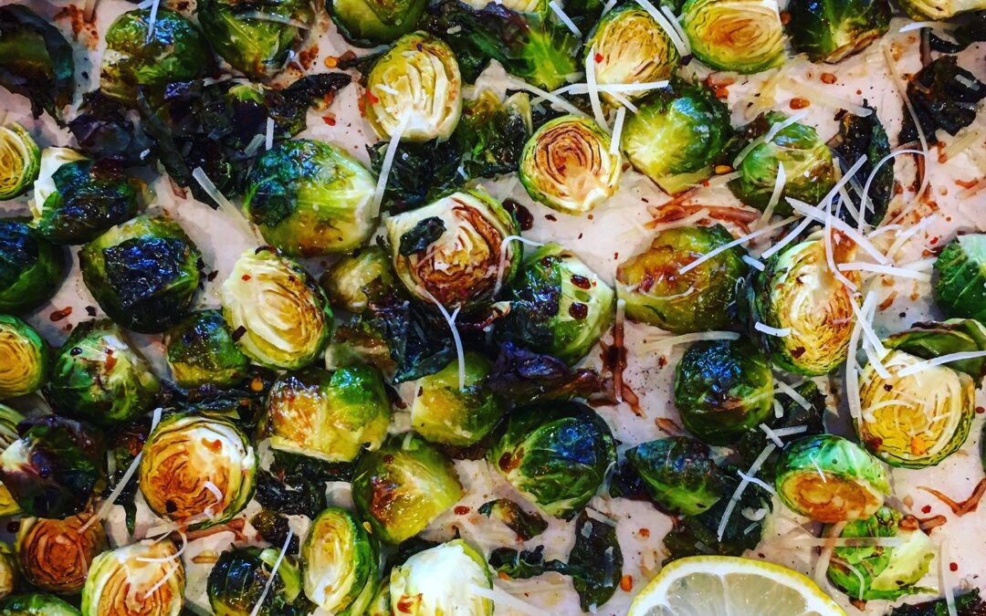 Lemon Garlic Roasted Brussels Sprouts
