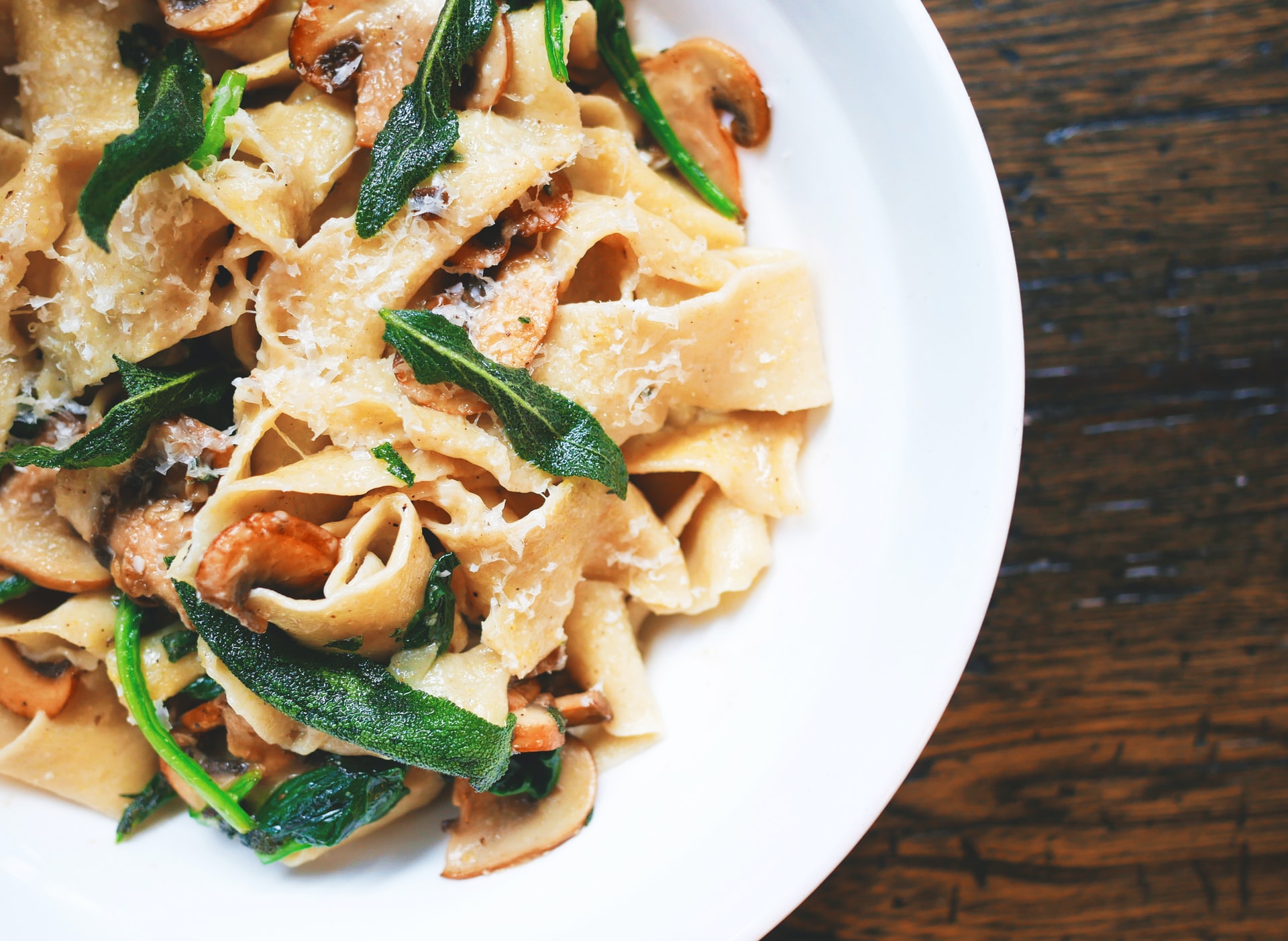 Fall Pasta with Mushrooms & Spinach