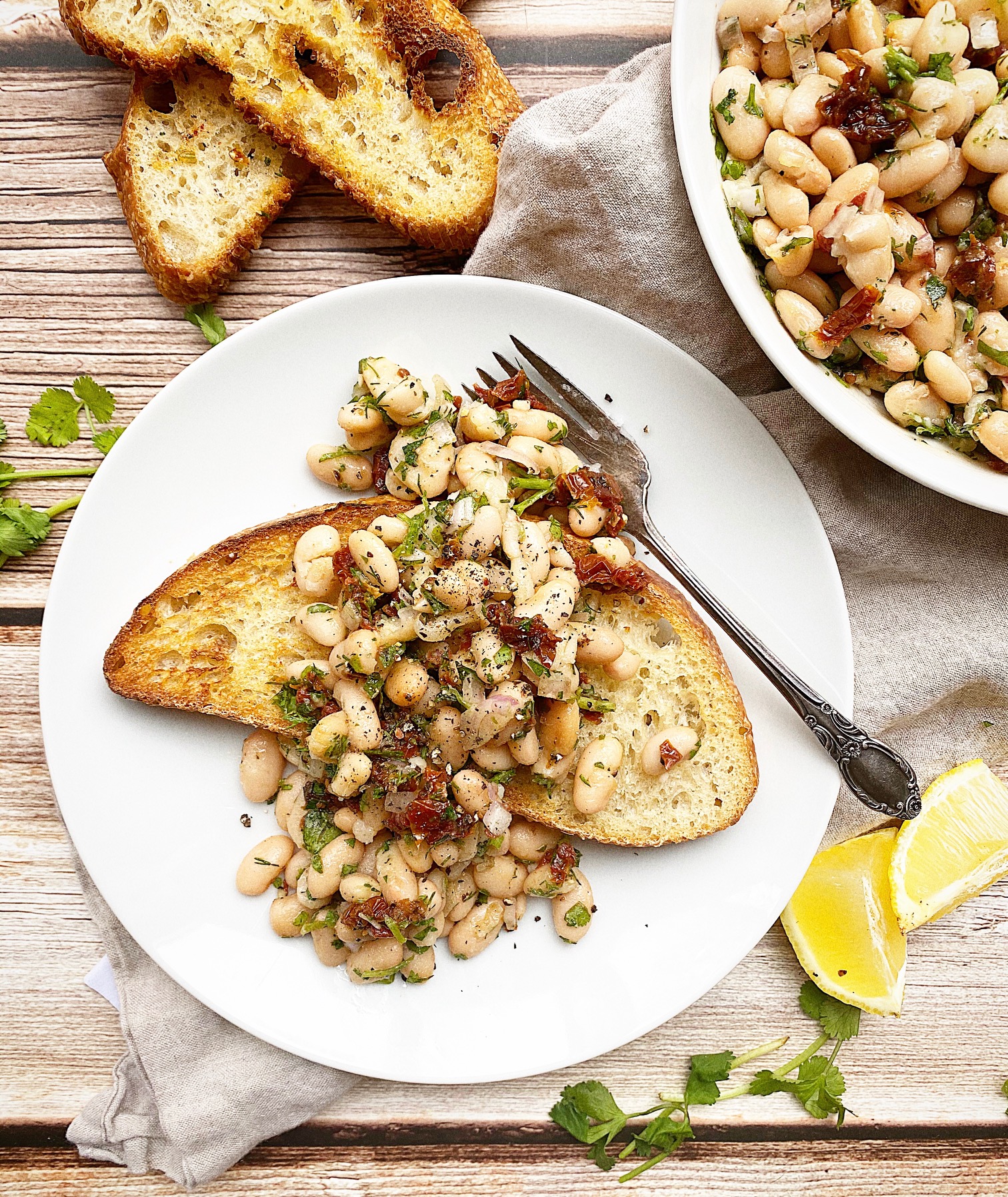 Simple Marinated White Bean Salad